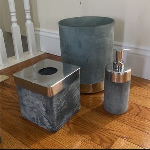 Michael Aram Bathroom Set